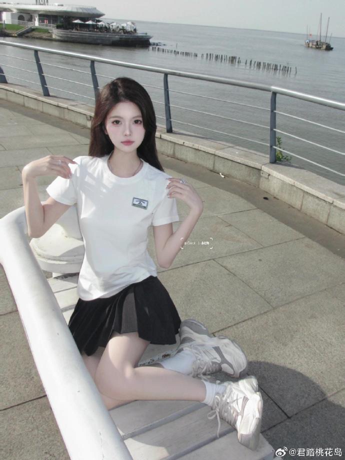 夏日·下拉式整话连载 第14页